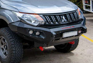 Hamer King Series Bullbar - Mitsubishi Triton (2015-2018)