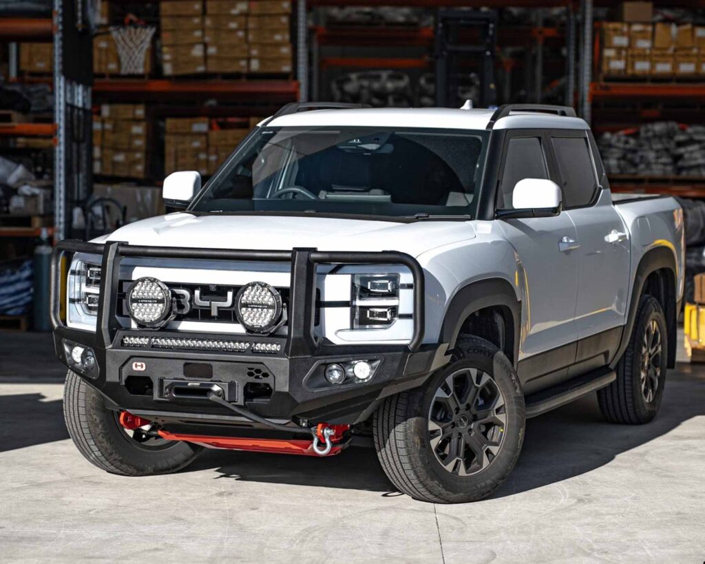 byd shark bull bar, hamer king series plus front bar, triple hoop Front Bumper replacement, steel bullbars, byd shark 6 ev 4x4