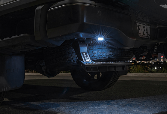 supreme electric rear step, automatic deploying step when tailgate opens and retracts automatically when tailgate closes, easily get into and out of 4x4 ute tub, with led lights