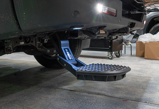 electric rear step, supreme eboard automatically deploy when tailgate opens and closes, LED lights